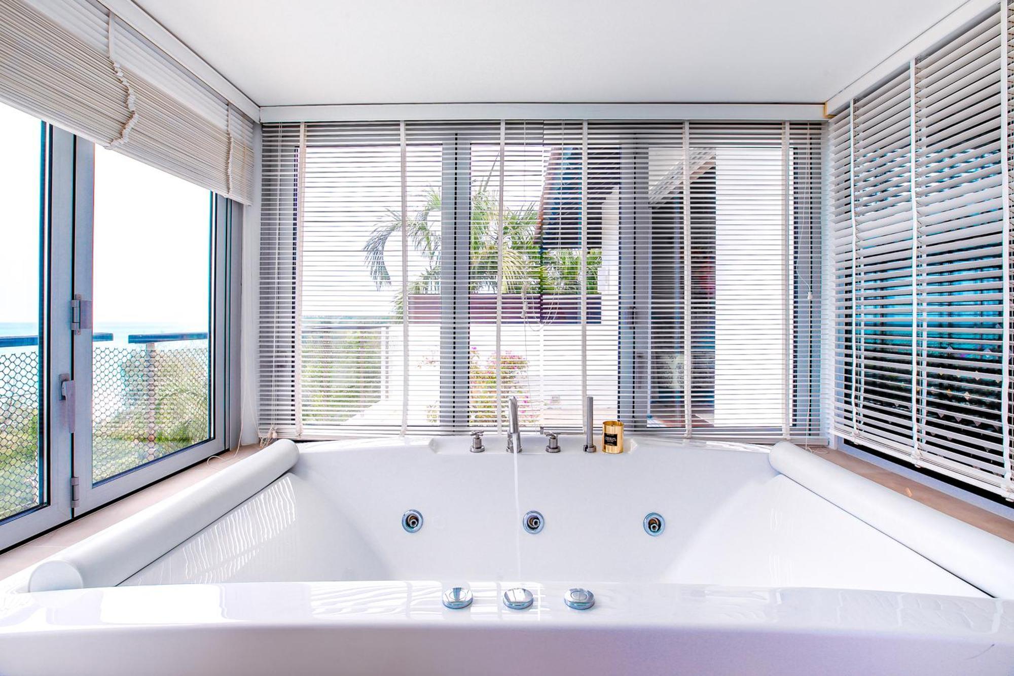 Surin Heights Villa Oda fotoğraf